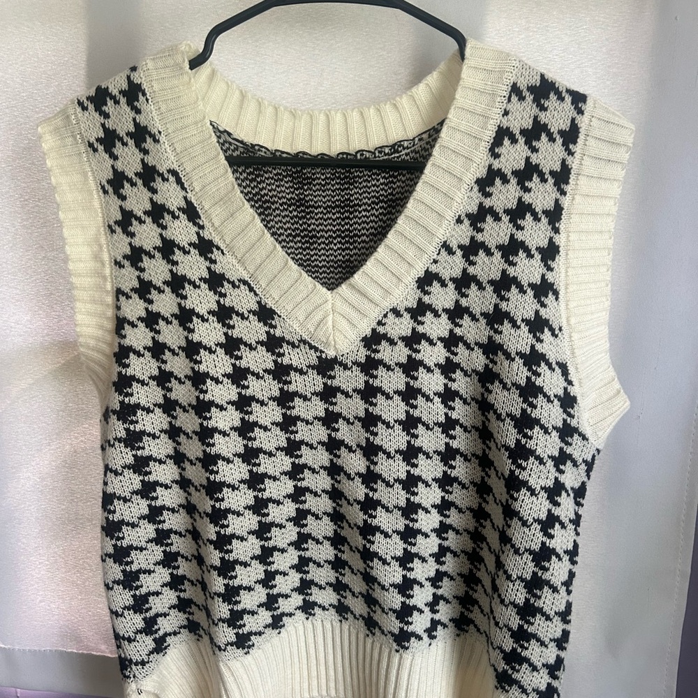 Black and White Houndstooth Sweater Vest